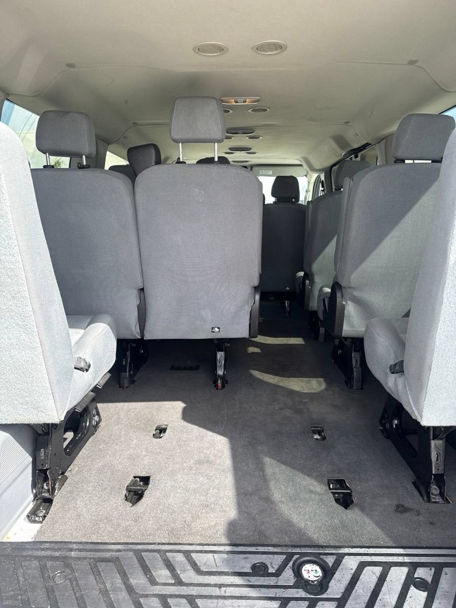 Used 2016 Ford Transit 350 XLT RWD image 11