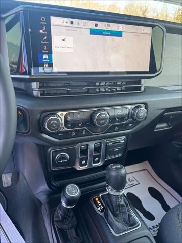 New 2026 Jeep Wrangler Sport AWD/4WD image 34