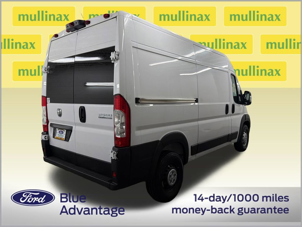 Used 2023 RAM ProMaster 2500 FWD image 3