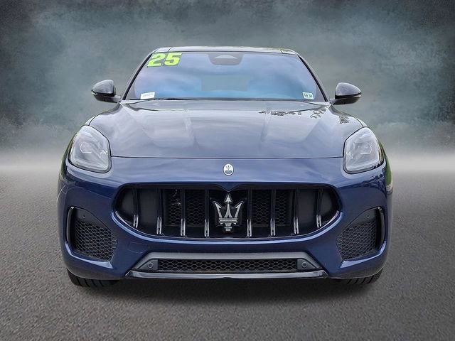 Used 2025 Maserati Grecale Modena AWD/4WD image 2