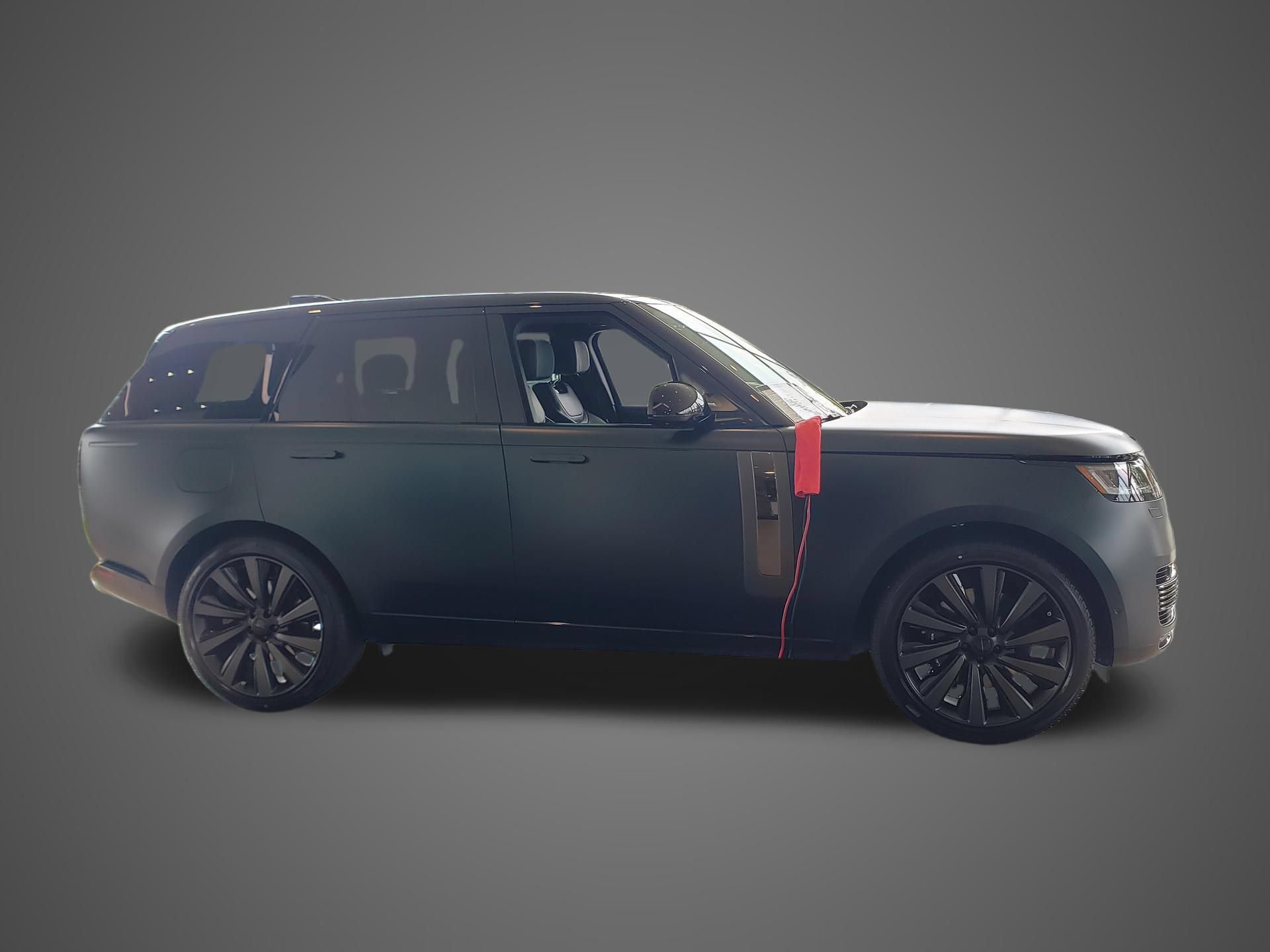 New 2026 Land Rover Range Rover SV AWD/4WD image 4