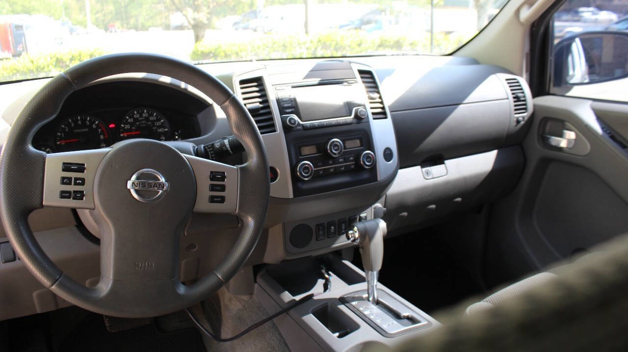 Used 2015 Nissan Frontier SV w/ SV Value Truck Package image 29