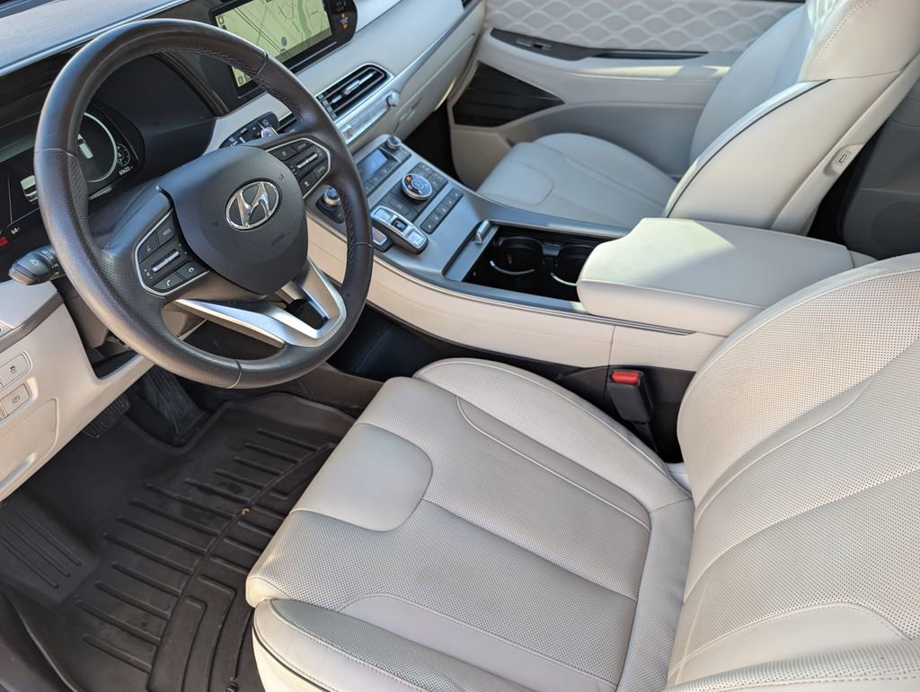 Used 2021 Hyundai Palisade Calligraphy image 12