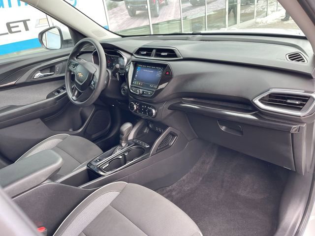 Used 2023 Chevrolet TrailBlazer LT w/ Convenience Package image 28