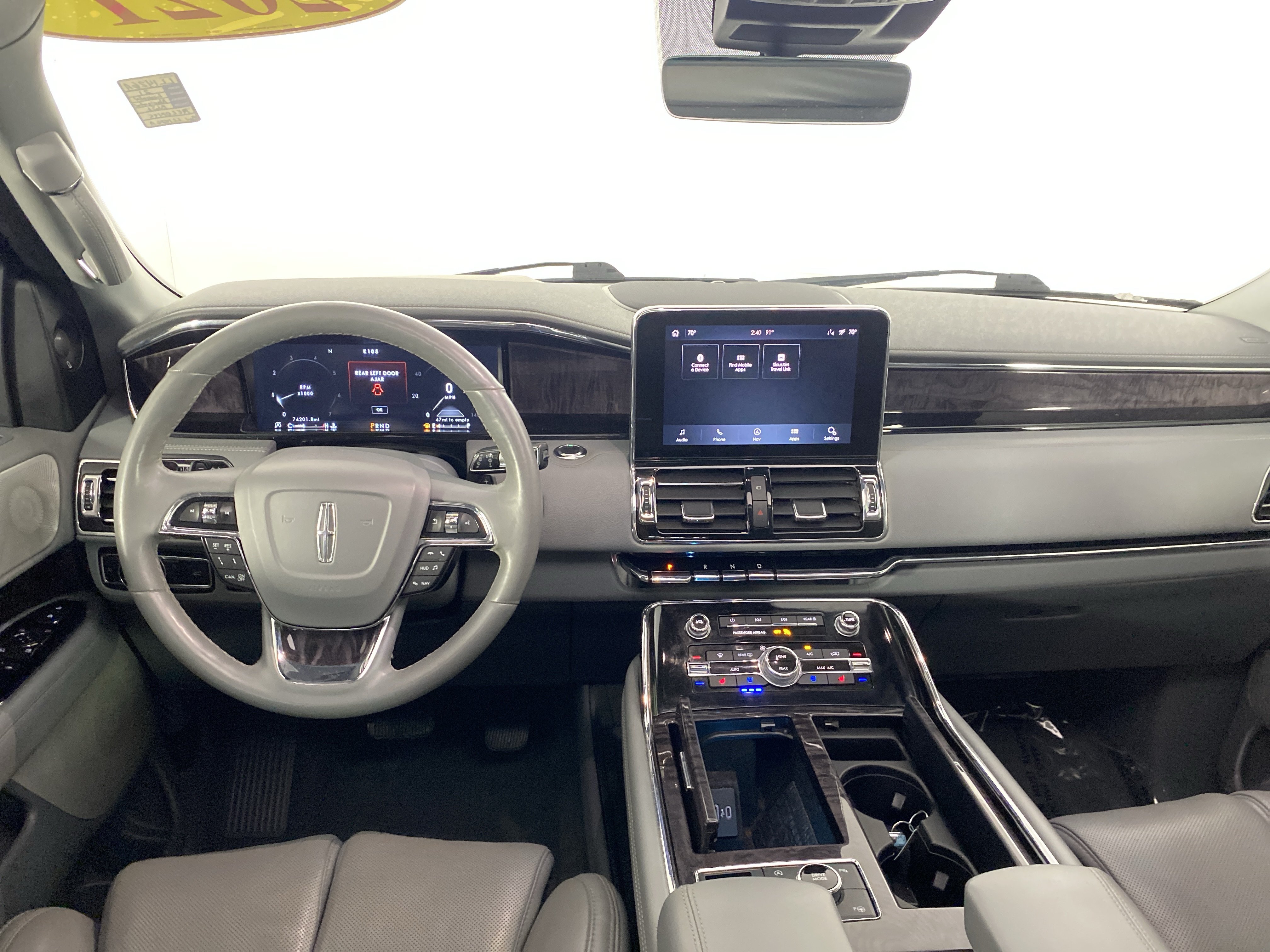 Used 2021 Lincoln Navigator Reserve w/ Luxury Package AWD/4WD image 38