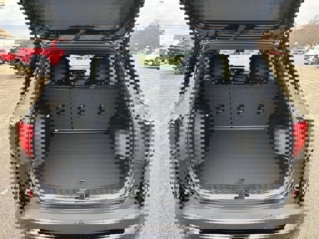 New 2026 GMC Terrain Elevation w/ Elevation Premium Package image 9