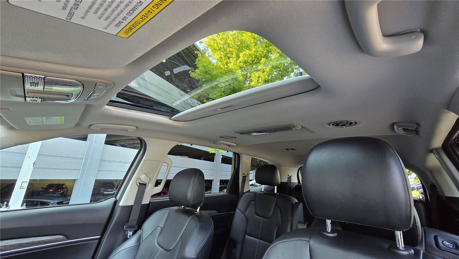 Used 2021 Kia Telluride EX w/ EX Premium Package AWD/4WD image 27