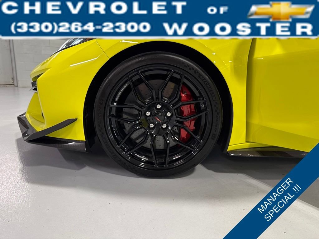 Used 2024 Chevrolet Corvette Z06 w/ Z07 Performance Package image 36