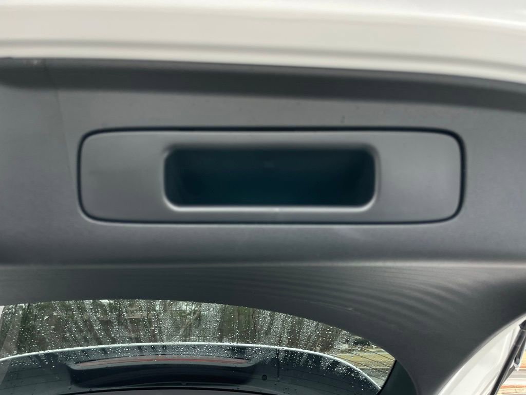 Certified 2025 Honda HR-V LX image 41