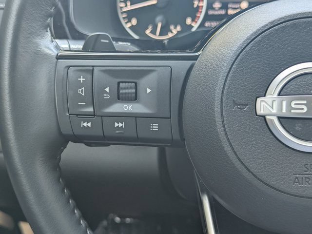 Used 2024 Nissan Pathfinder SL AWD/4WD image 22