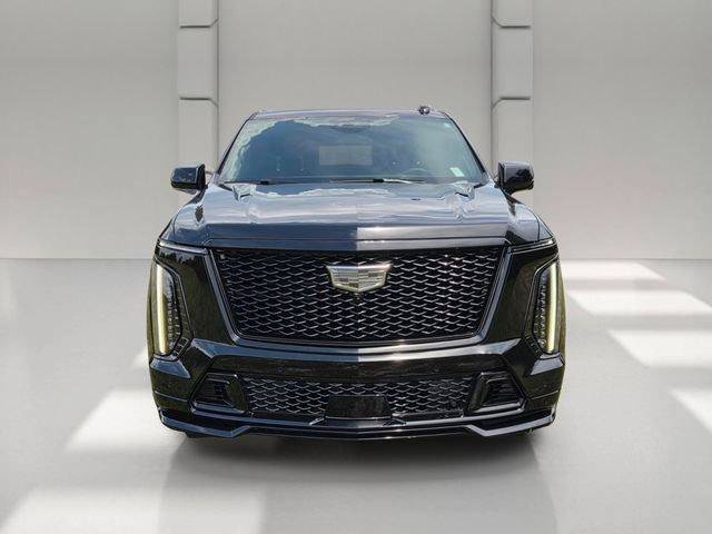 Certified 2025 Cadillac Escalade ESV V w/ LPO, ONYX Package AWD/4WD image 8