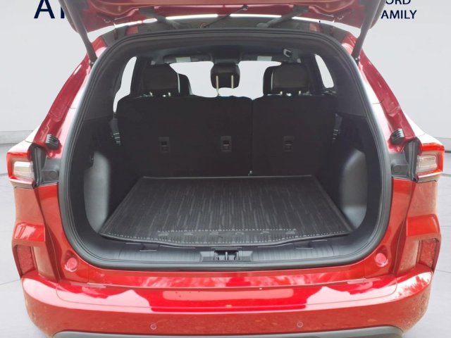 Certified 2024 Ford Escape ST-Line w/ Tech Pack #1 AWD/4WD image 8