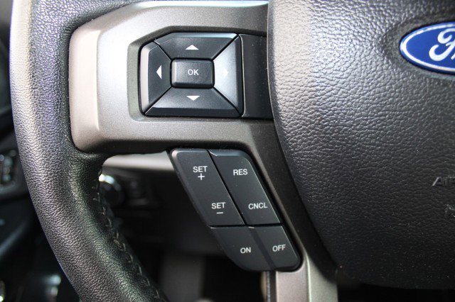 Used 2020 Ford Expedition XLT image 40