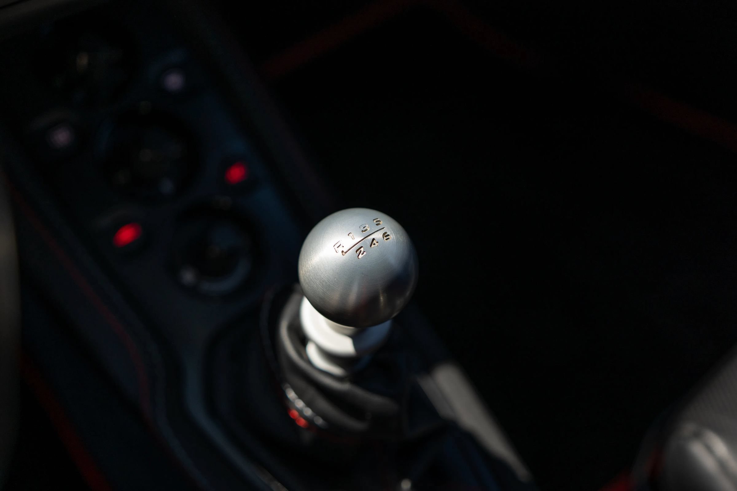 Used 2020 Lotus Evora RWD image 19