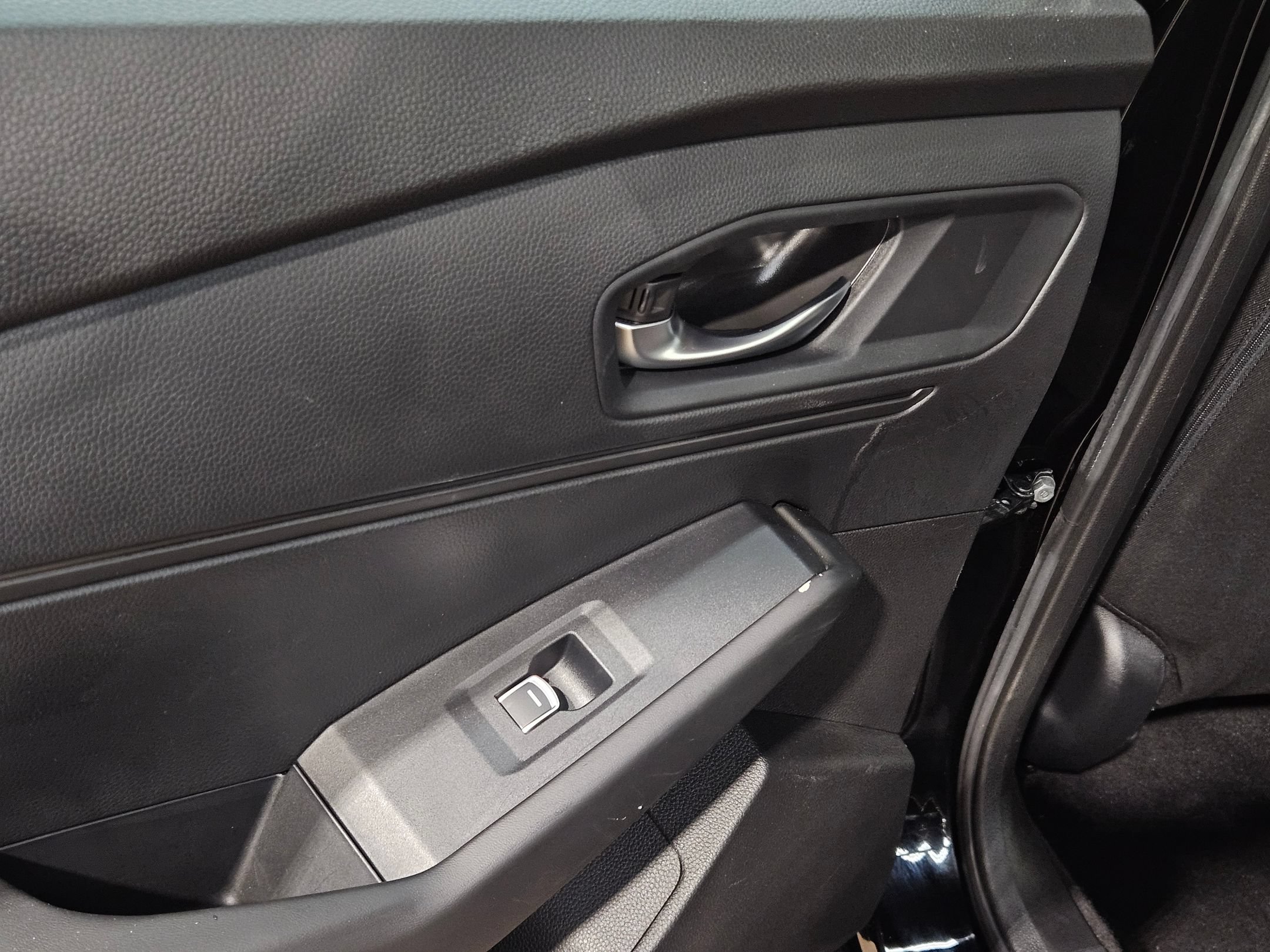 Used 2024 Honda Accord EX image 35