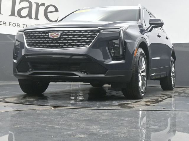 Used 2025 Cadillac XT4 Premium Luxury image 56
