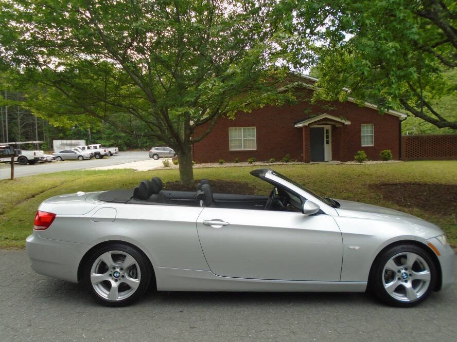 Used 2009 BMW 328i Convertible RWD image 4