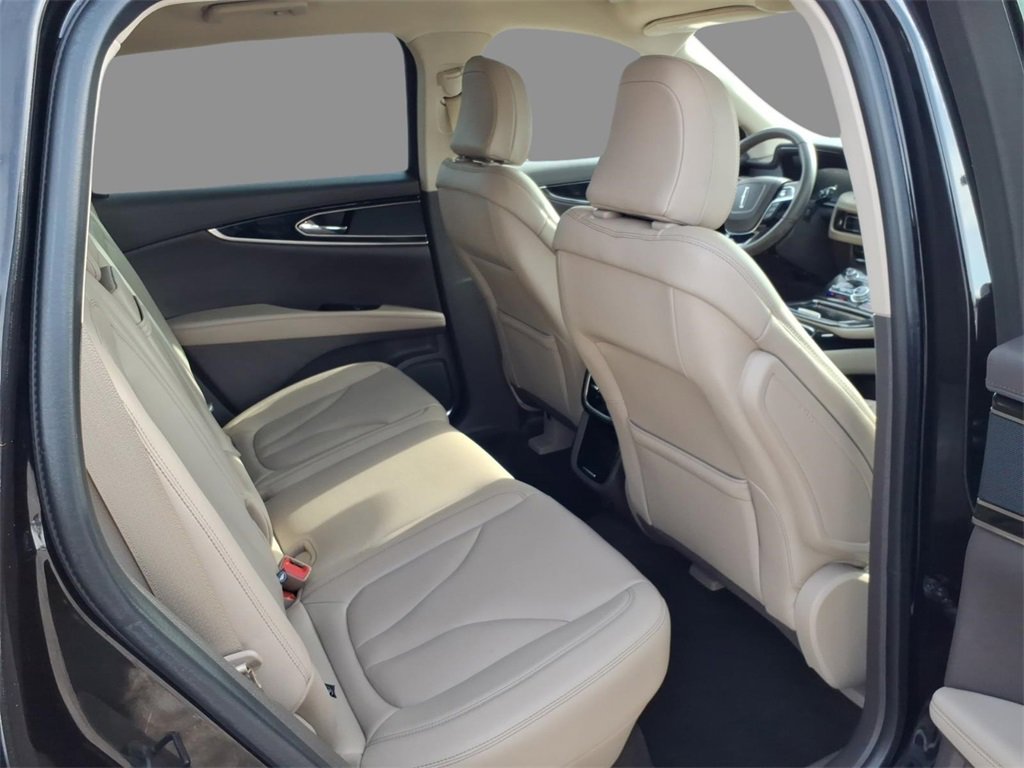 Certified 2023 Lincoln Nautilus FWD image 11