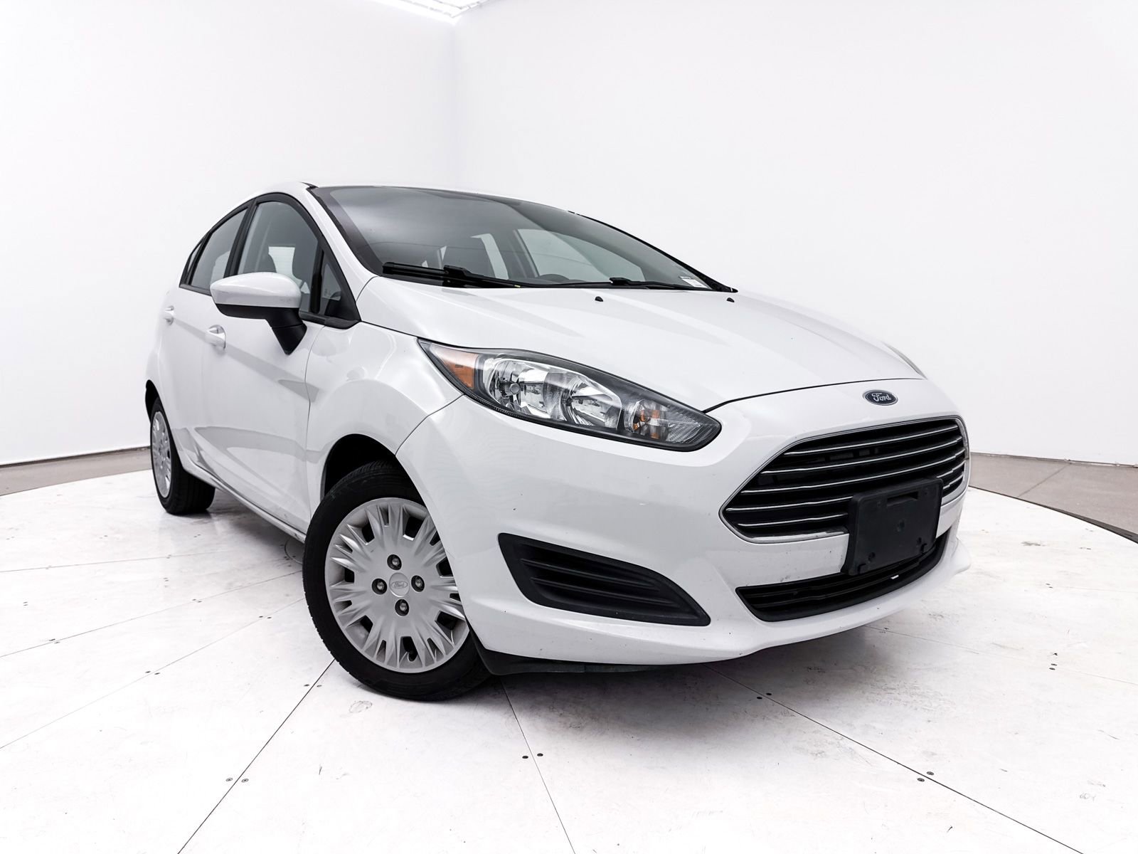 Used 2017 Ford Fiesta S image 5