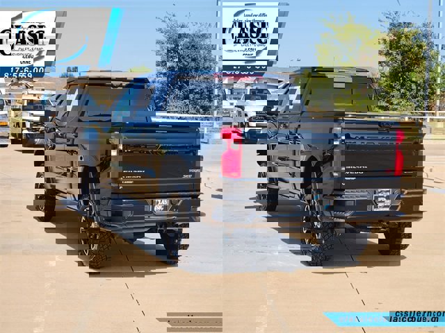 Used 2024 Chevrolet Silverado 1500 ZR2 w/ Technology Package image 7