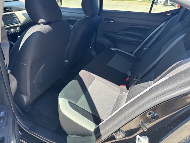 Used 2020 Nissan Versa SV image 7