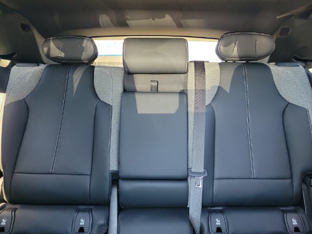 Certified 2024 Cadillac Lyriq Tech w/ Driver Assist Package AWD/4WD image 15