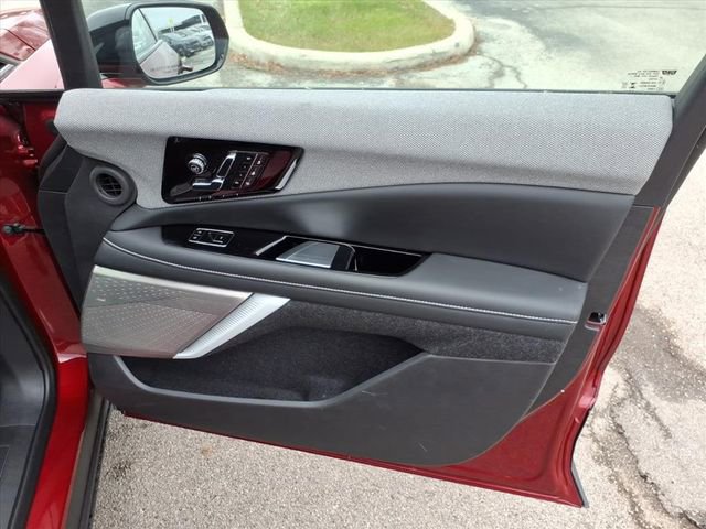 New 2026 Cadillac Optiq Sport 2 image 24