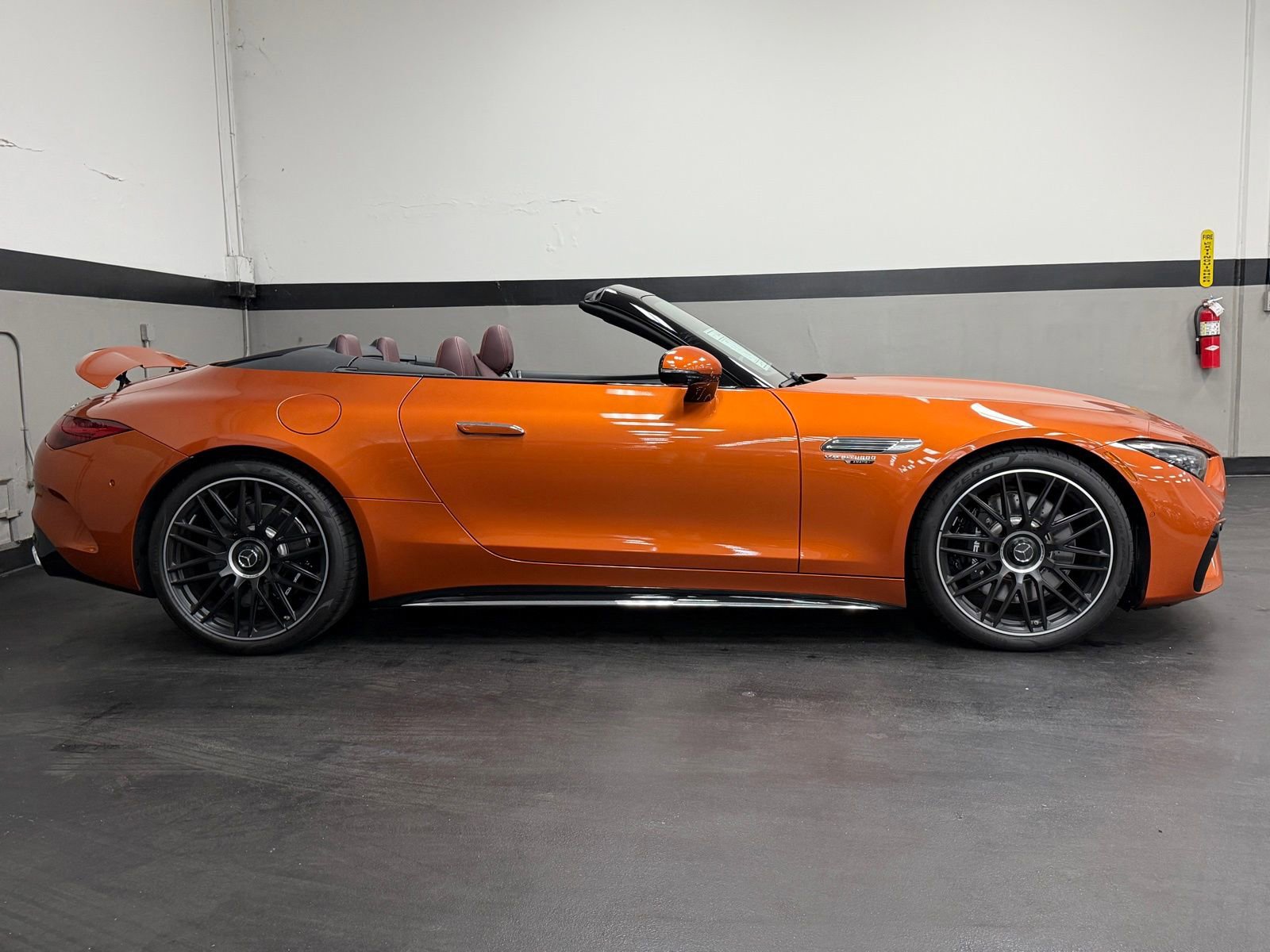 Used 2024 Mercedes-Benz SL 63 AMG 4MATIC image 5