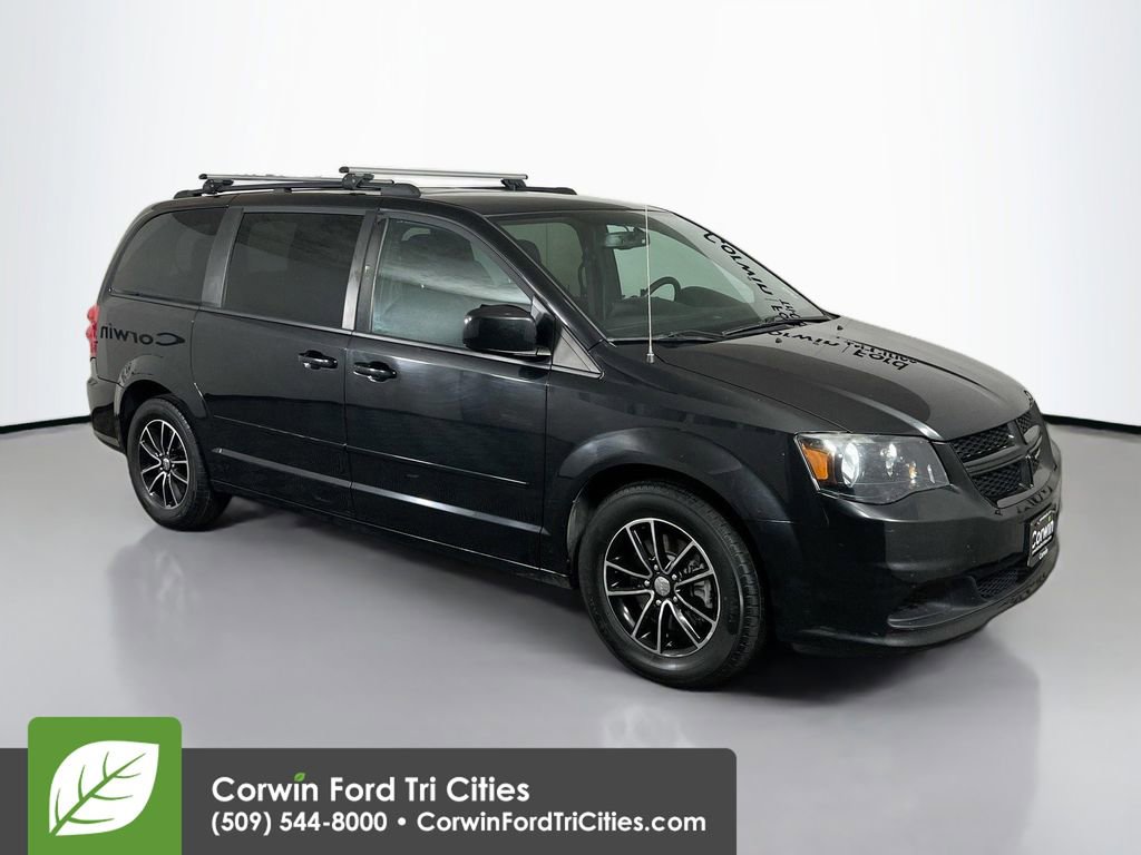 Used 2016 Dodge Grand Caravan SE