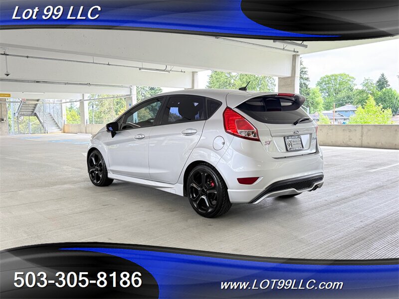 Used 2015 Ford Fiesta ST FWD image 8