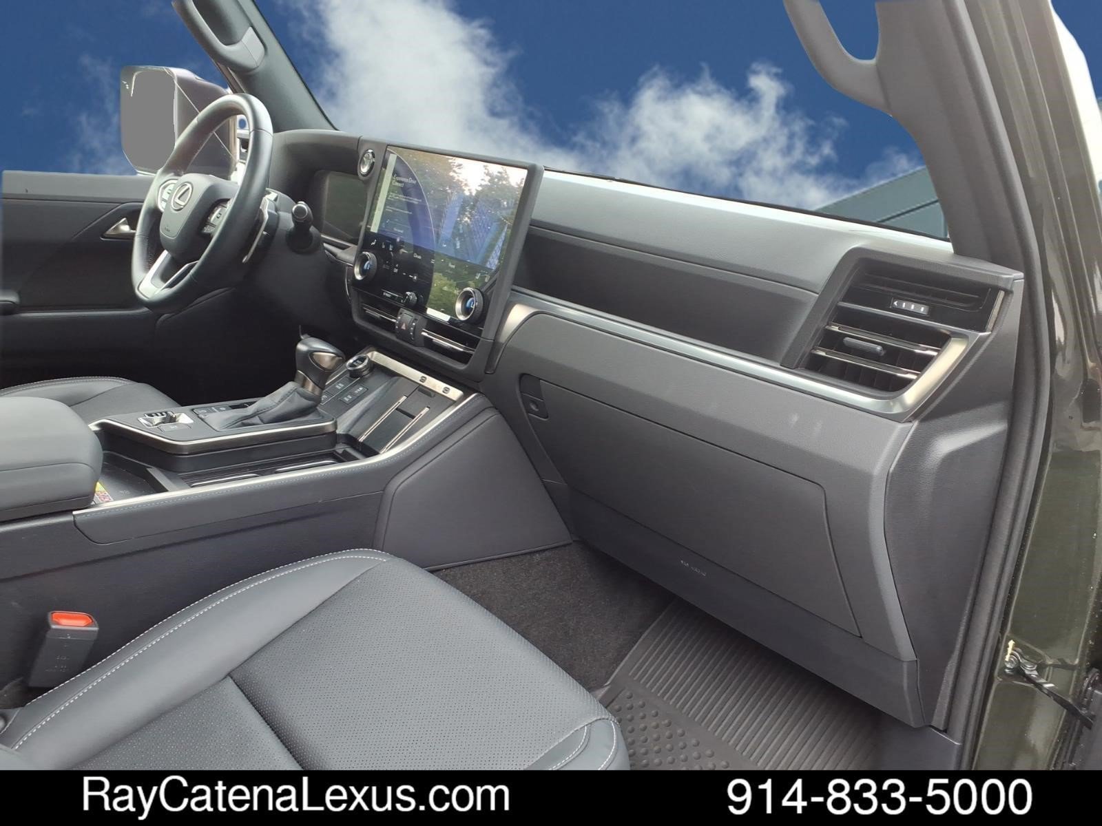 Certified 2024 Lexus GX 550 w/ Accessory Package (Z1) AWD/4WD image 22