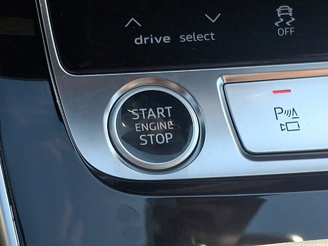 New 2027 Audi Q8 Premium Plus AWD/4WD image 17