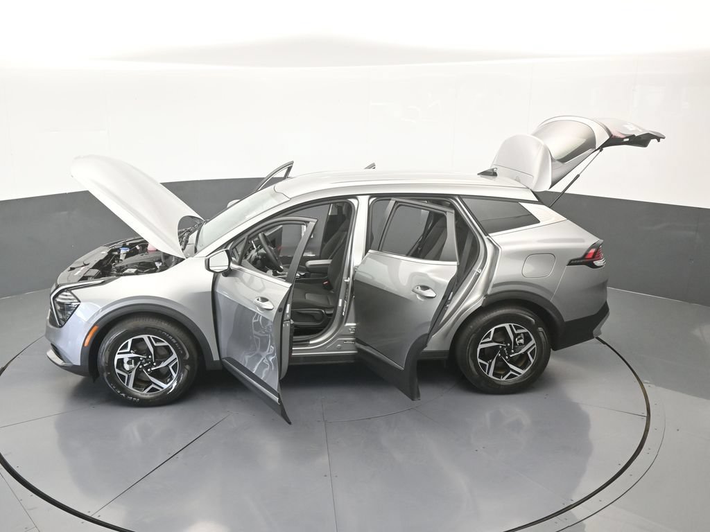 Used 2025 Kia Sportage LX FWD image 62