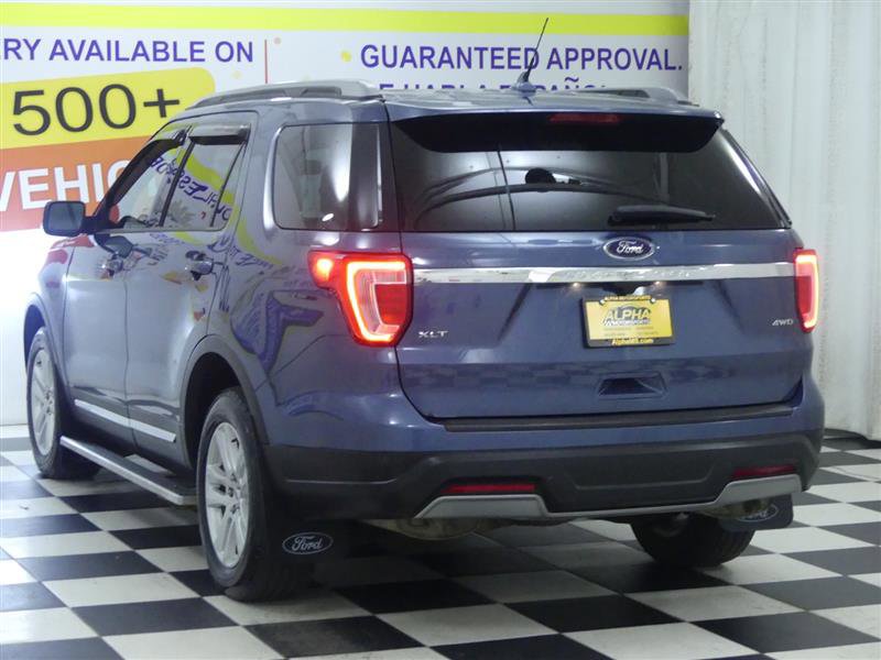 Used 2019 Ford Explorer XLT w/ Equipment Group 201A image 2