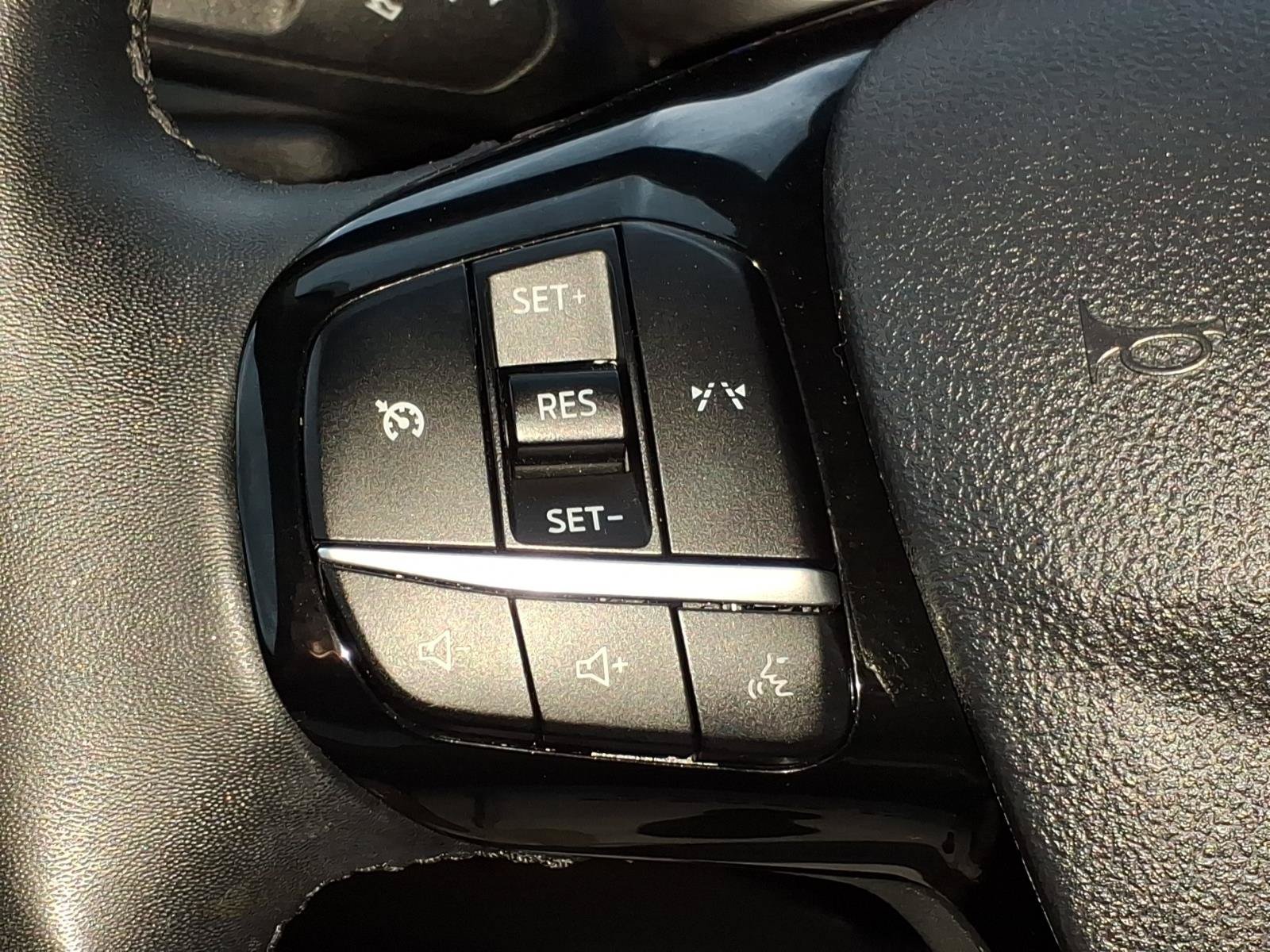 Used 2023 Ford Escape Active AWD/4WD image 23