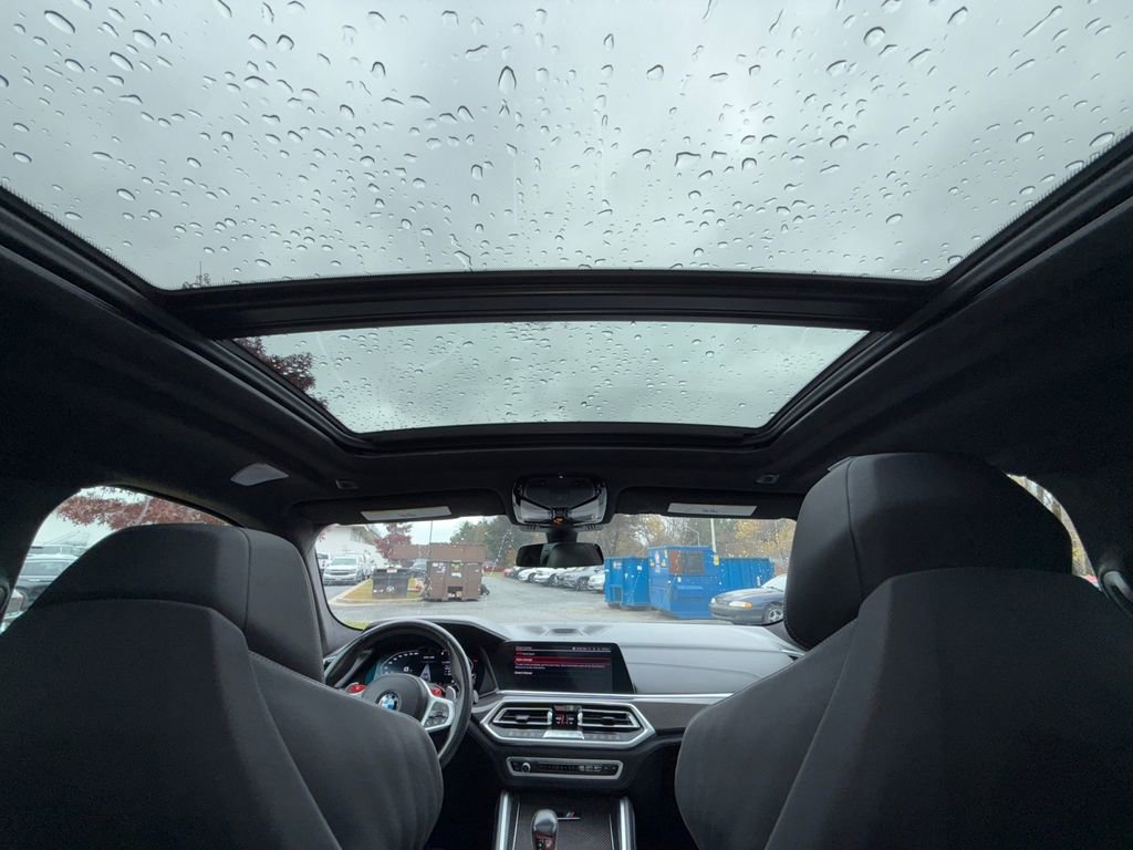 Used 2021 BMW X6 M w/ Competition Package image 22