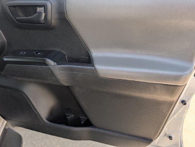 Certified 2023 Toyota Tacoma SR AWD/4WD image 32