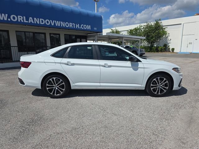 New 2025 Volkswagen Jetta Sport image 3