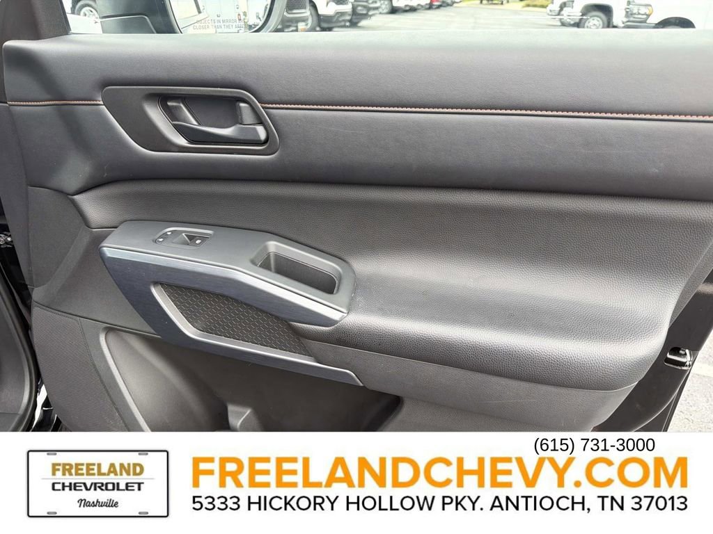 Used 2023 Nissan Pathfinder Rock Creek image 24