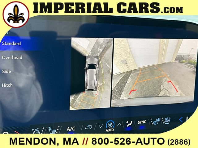 New 2026 Chevrolet Traverse RS w/ LPO, Floor Liner Package AWD/4WD image 31
