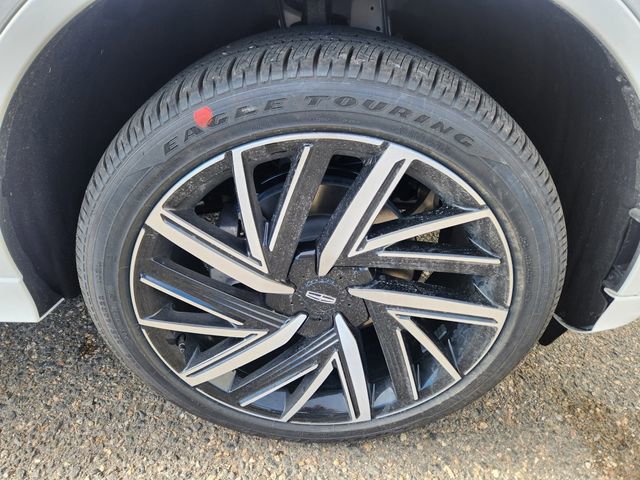 New 2026 Lincoln Aviator Black Label w/ Jet Appearance Package image 18