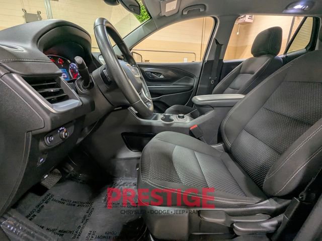 Used 2024 GMC Terrain SLE image 23