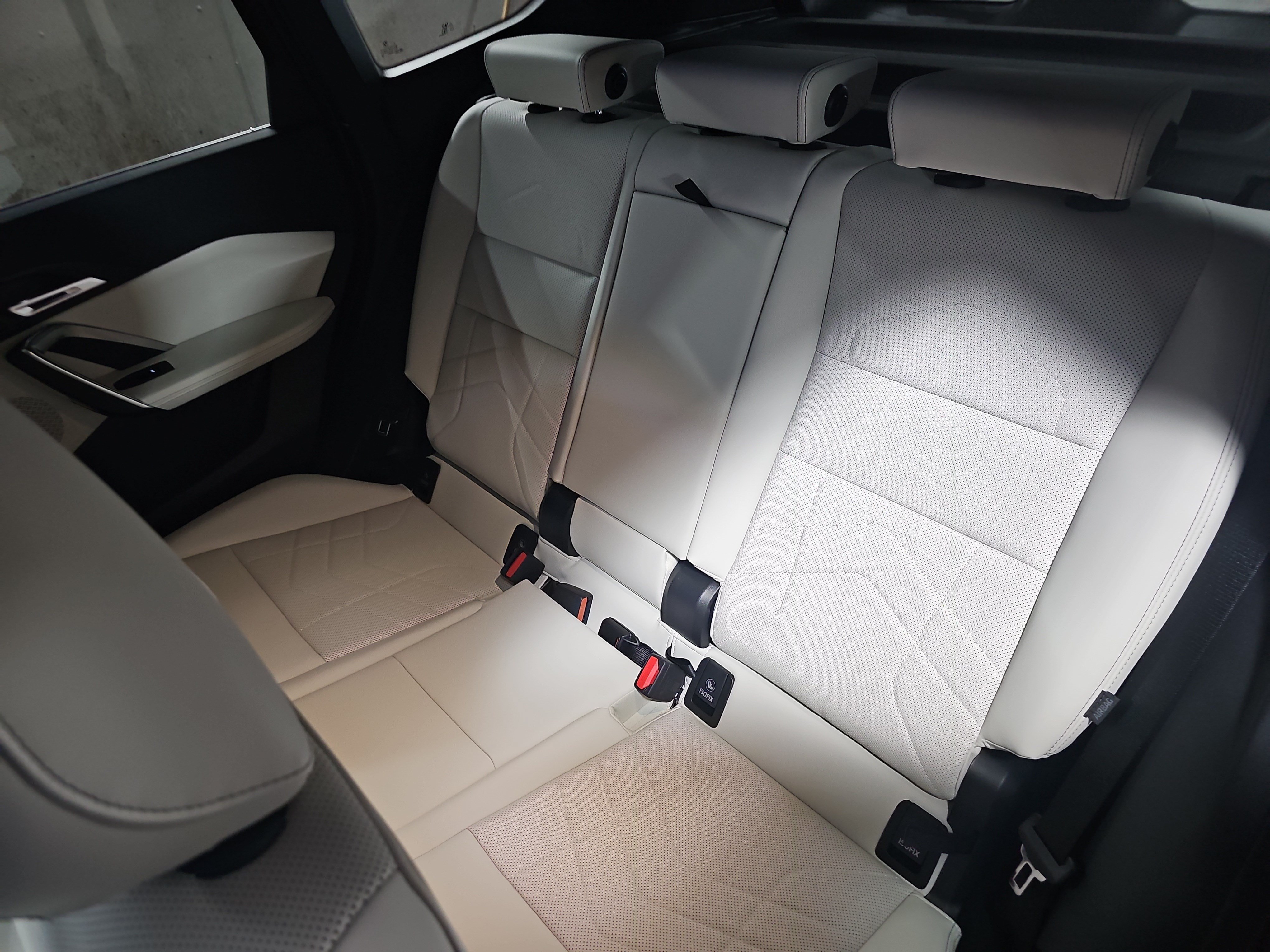 New 2027 BMW X1 xDrive28i AWD/4WD image 15