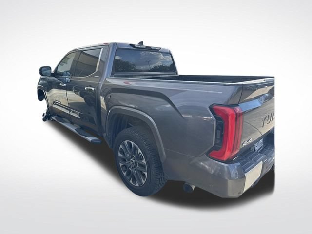 Used 2022 Toyota Tundra Limited w/ Power Package AWD/4WD image 3