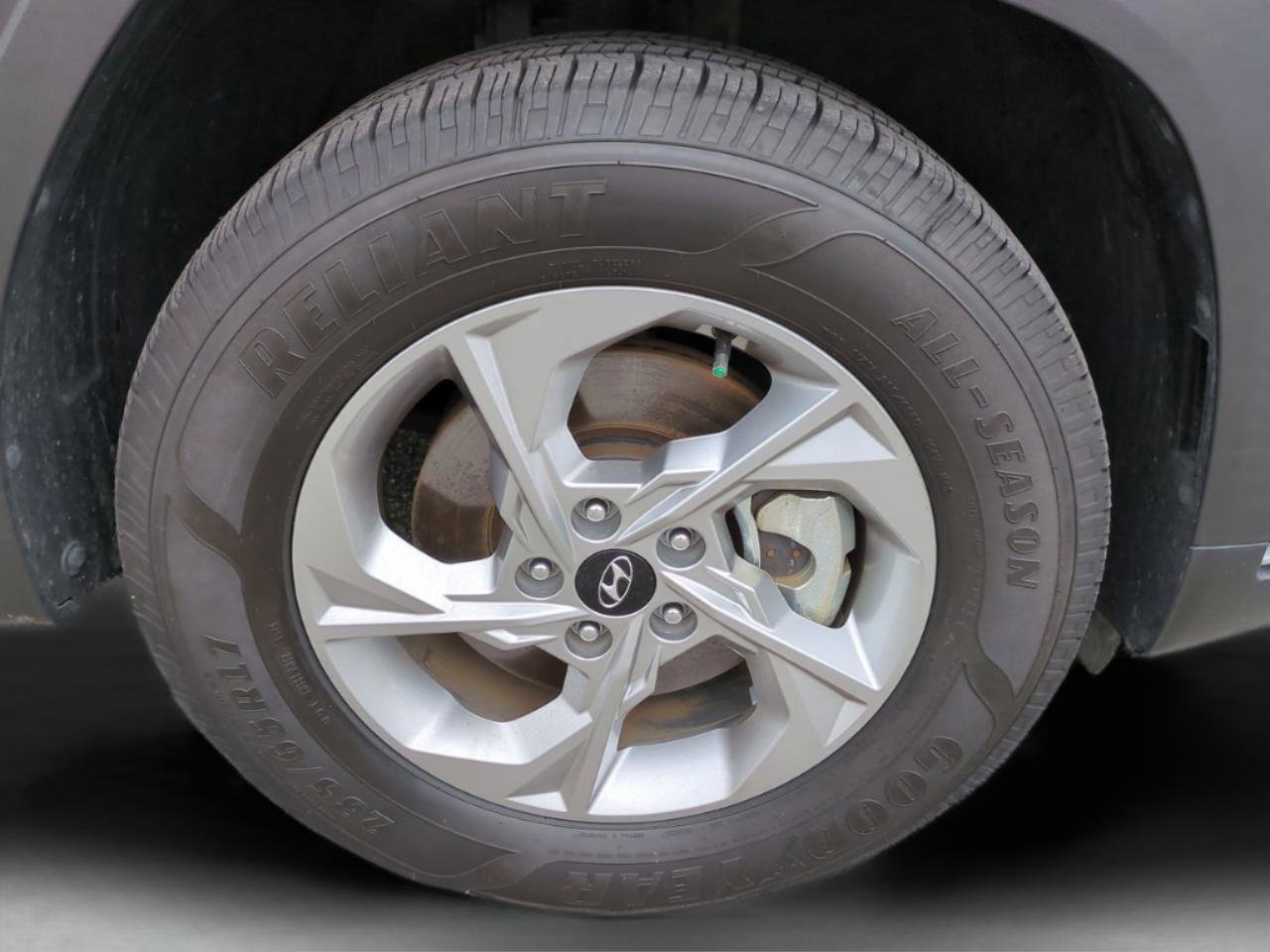 Certified 2022 Hyundai Tucson SEL AWD/4WD image 11