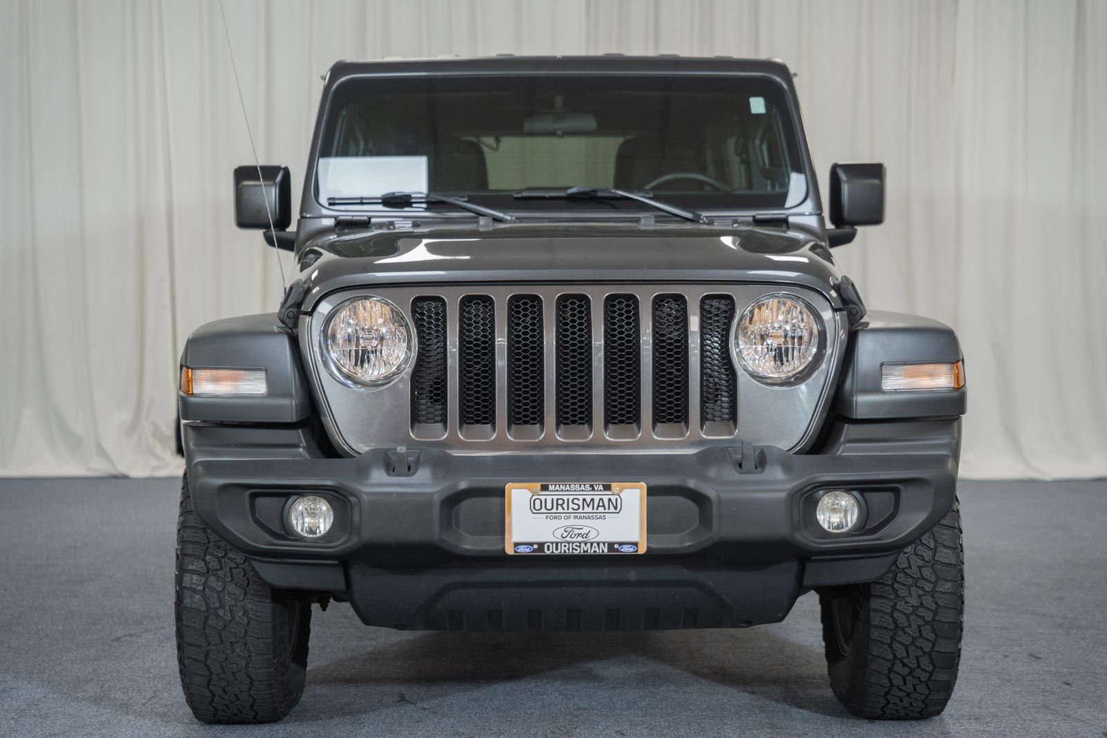 Used 2018 Jeep Wrangler Unlimited Sport S AWD/4WD image 2