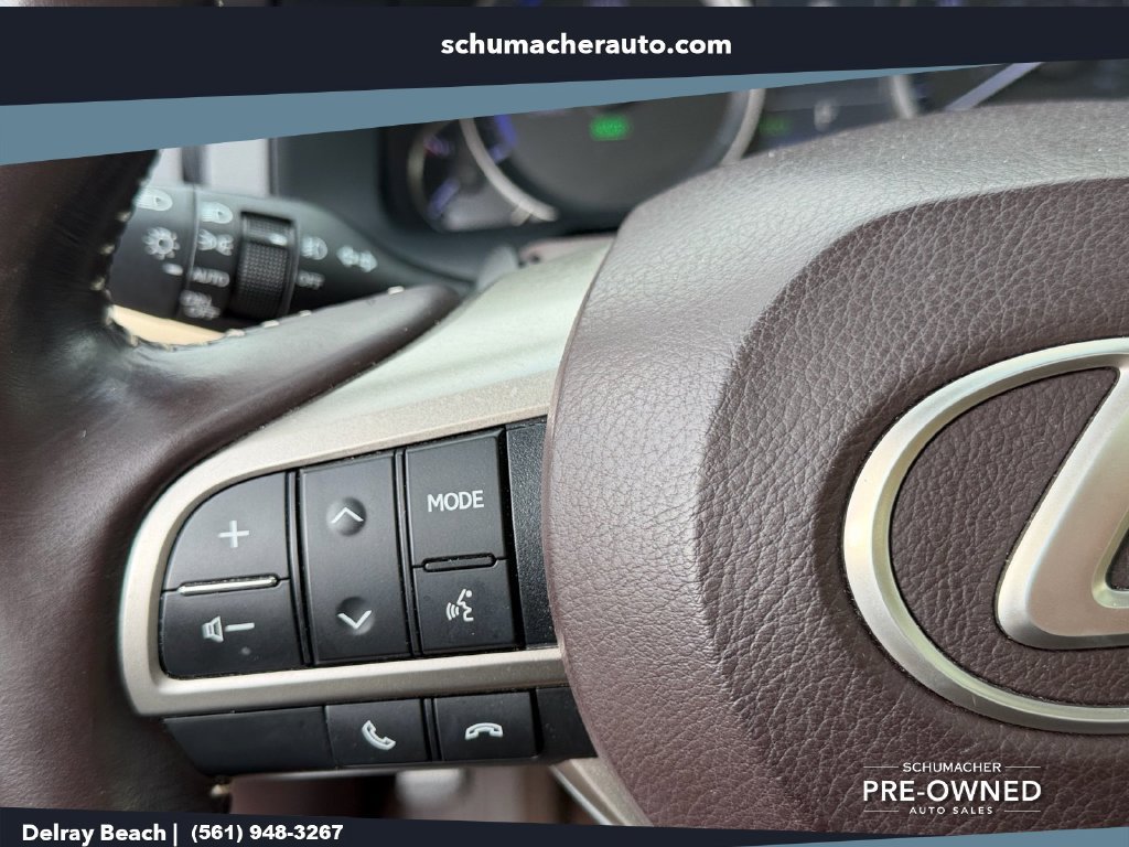 Used 2018 Lexus ES 300h w/ Luxury Package FWD image 25