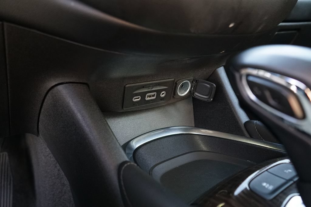 Used 2024 Chevrolet Malibu LT FWD image 15
