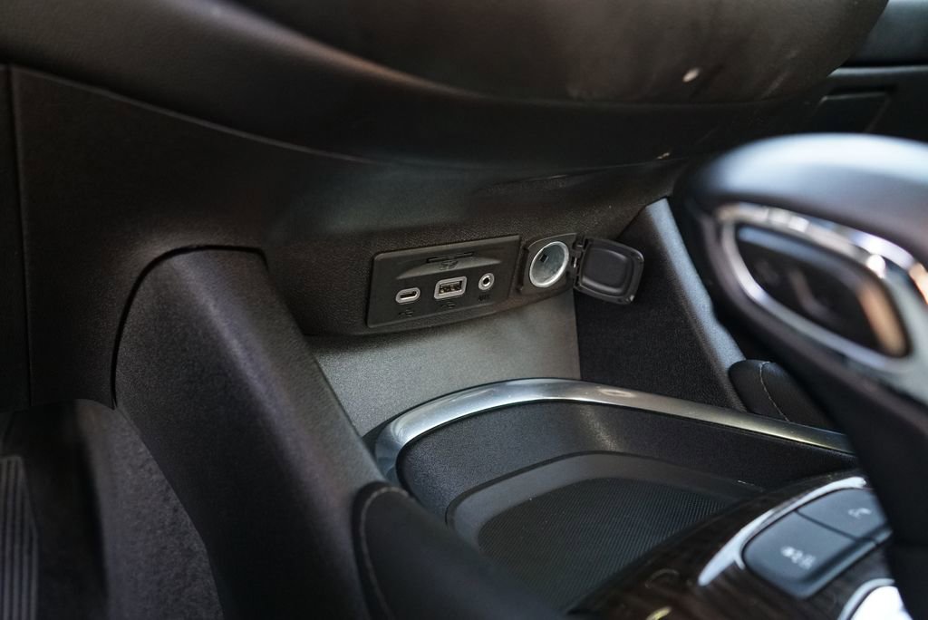 Used 2024 Chevrolet Malibu LT FWD image 15