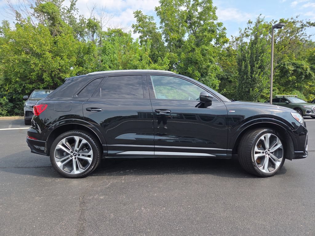 Used 2020 Audi Q3 2.0T Premium Plus AWD/4WD image 24